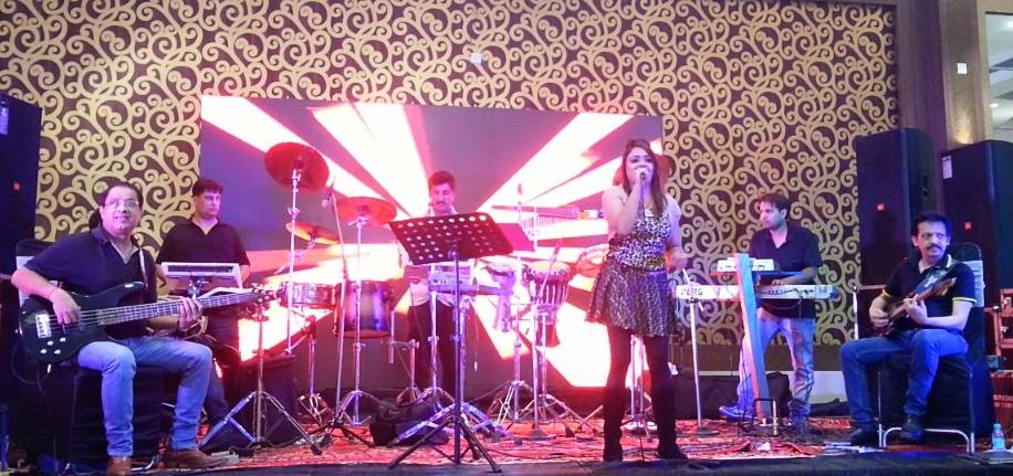famous jazz singer mysore